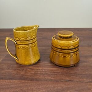 1970s Homer Laughlin Coventry Castilian Granada Gold Creamer & Sugar Bowl w/ Lid
